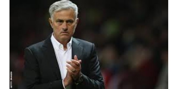 Mourinho grozi zwolnienie